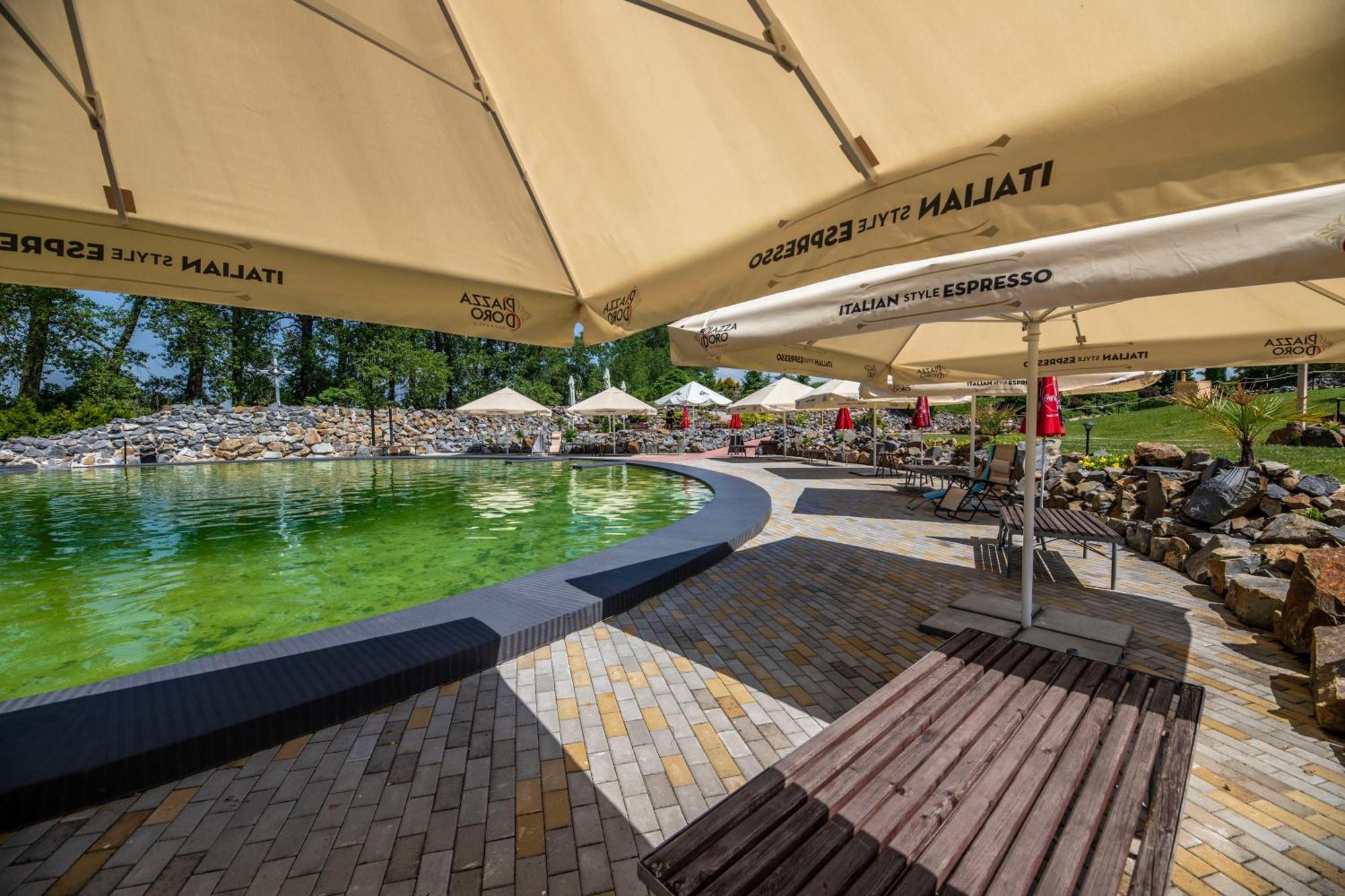 Hotel Allvet Drnovice  Εξωτερικό φωτογραφία